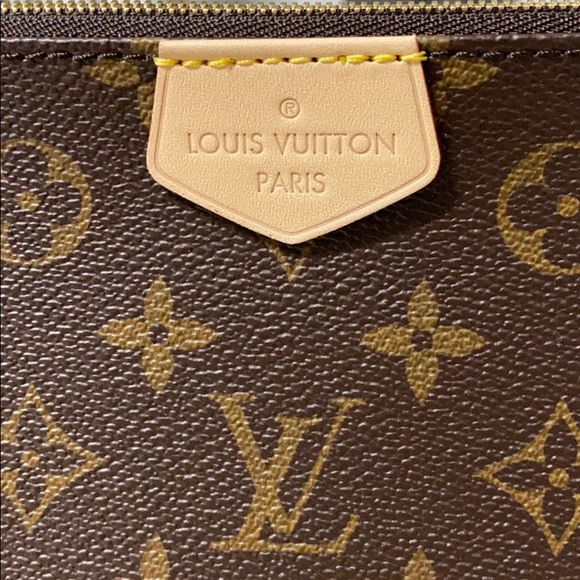 Multi Pochette Accessories - Picture 2 of 7